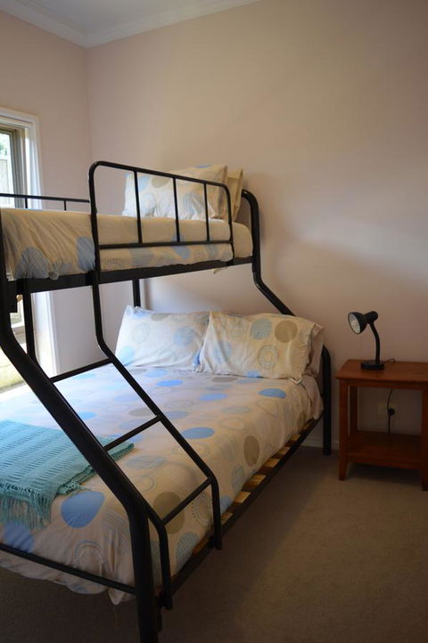 Ocean View Beach House - Accommodation Gladstone 16