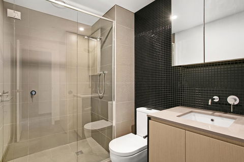 Clayton Serviced Apartments - Accommodation Gladstone 14