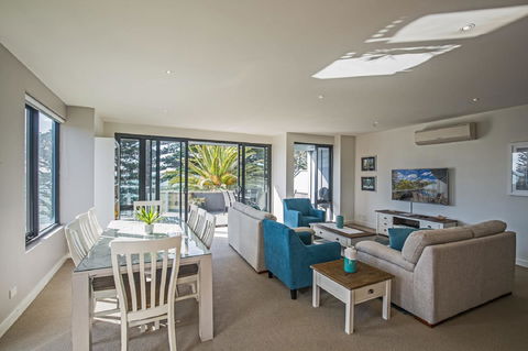 C-Scape Esplanade Cowes - Accommodation Gladstone 3