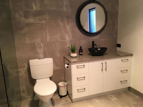 Apostle Hideaway - Central Port Campbell - Accommodation Gladstone 10