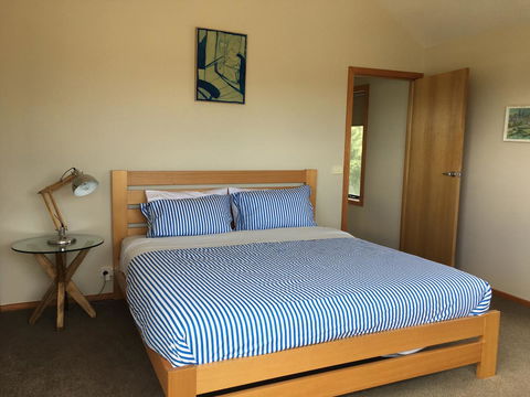 Apostle Hideaway - Central Port Campbell - Accommodation Gladstone 7