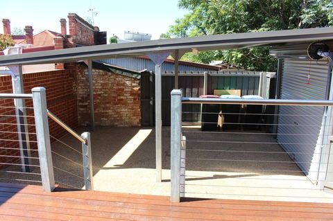 Abbey View - Accommodation Gladstone 10