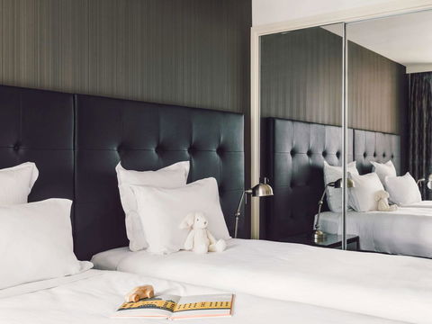 Quay West Suites Melbourne - Accommodation Gladstone 42