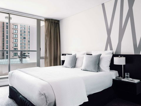 Quay West Suites Melbourne - Accommodation Gladstone 17