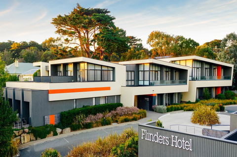 Quarters At Flinders Hotel - Accommodation Gladstone 0