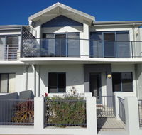 The Beach Villa Bunbury - Accommodation Gladstone