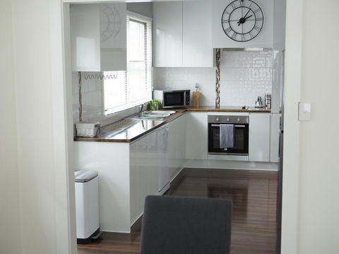 The Beardman Armidale - Accommodation Gladstone 1