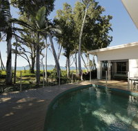 The Boat House - Accommodation Gladstone