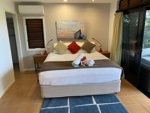 The Boathouse - Accommodation Gladstone 0