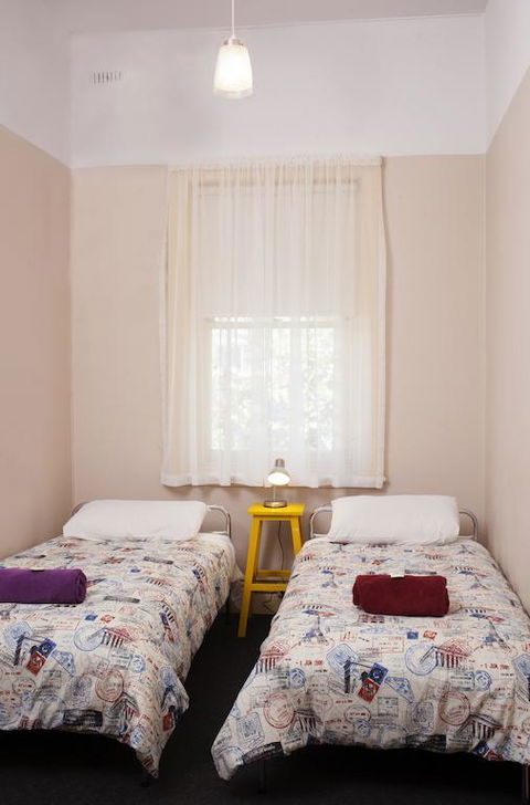The Cally Hotel - Accommodation Gladstone 3