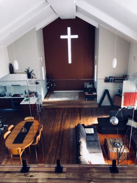 The Church Retreat - Accommodation Gladstone 3