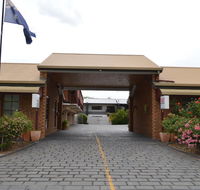 The Cottage Motor Inn Albury - Accommodation Gladstone