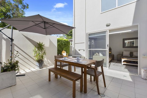 The Courtyards On Hill St - Accommodation Gladstone 0