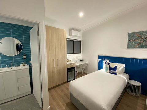 The Cubana Ballina - Accommodation Gladstone 2