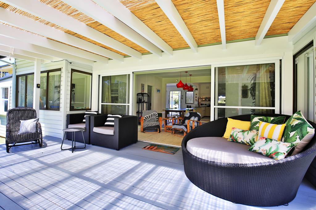 Beecroft Peninsula NSW Accommodation Gladstone