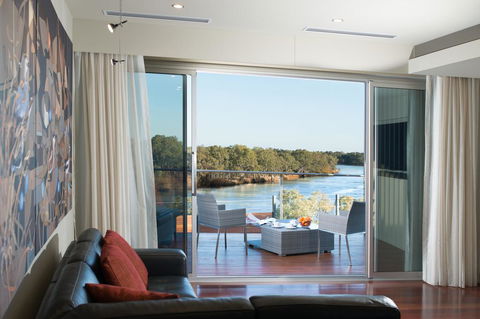 The Frames - Accommodation Gladstone 1