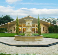 The Gatehouse at Villa Raedward - Accommodation Gladstone