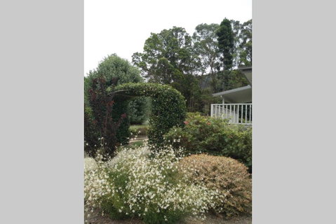 The Greenhouse - Accommodation Gladstone 1