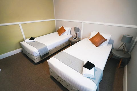 The Greenroof - Accommodation Gladstone 3