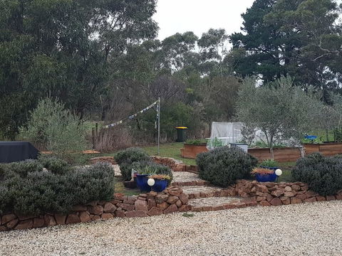 The Gurdies Room With Amazing Sunset Views - Accommodation Gladstone 3