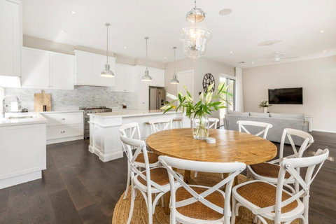 The Hampton's In Blairgowrie - Accommodation Gladstone 2