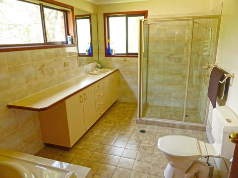 The Happy Shack @ Callala Bay - Accommodation Gladstone 2