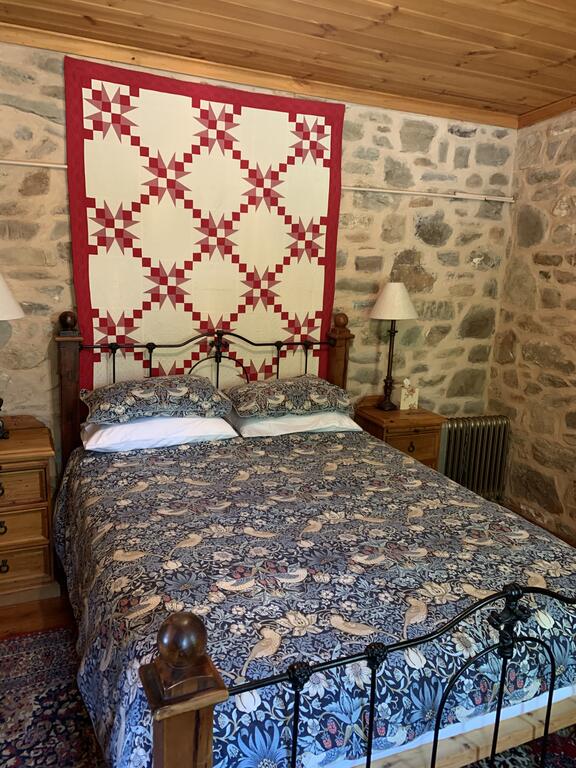Clare SA Accommodation Gladstone