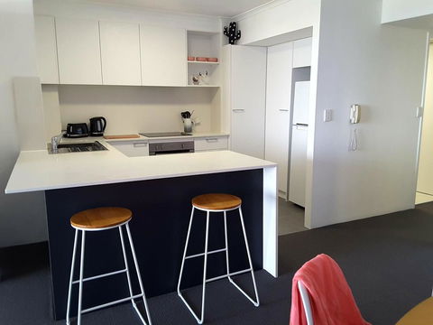 The Hill Apartments Currumbin Beach - Accommodation Gladstone 1