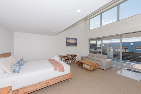 The Hub Bicheno - Accommodation Gladstone 2