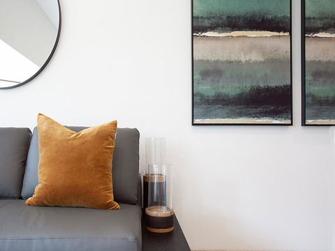 THE HYDEAWAY-LUXE HYDE PARK CITY APARTMENT-hosted By LAbode Accommodation - Accommodation Gladstone 2