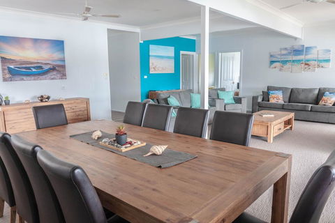 The Jetty House Jervis Bay - Accommodation Gladstone 2