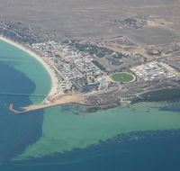 The Jewel of the Bay - Accommodation Gladstone