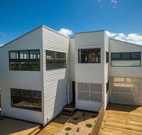 The Lennoxhaus - Accommodation Gladstone