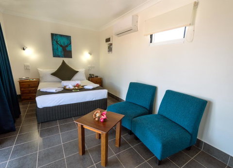 The Leprechaun Resort - Accommodation Gladstone 1