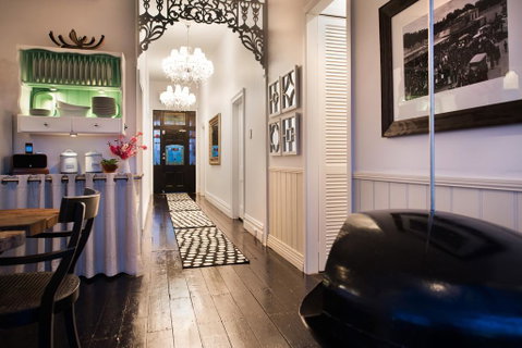 The Lodge At Clunes - Accommodation Gladstone 2