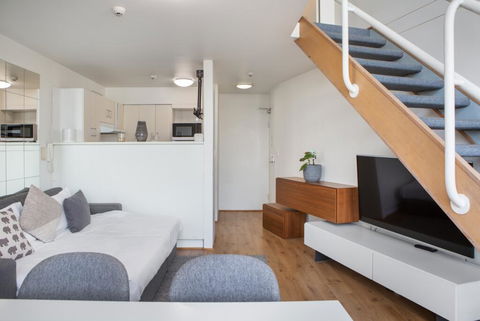 The Loft By Darling Harbour - Accommodation Gladstone 1