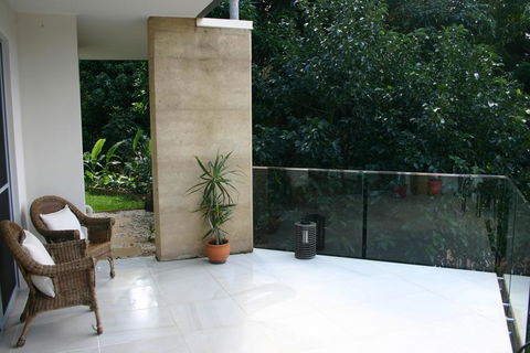 The Luxury Eco Rainforest Retreat - Accommodation Gladstone 1