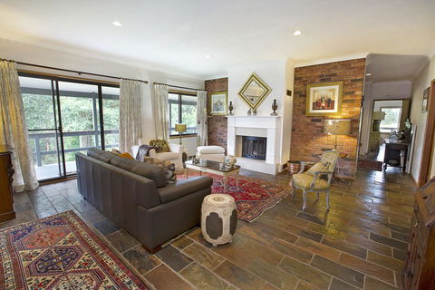 THE MAPLES - Accommodation Gladstone 1