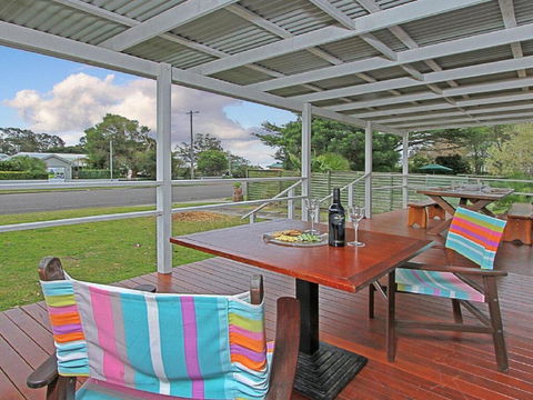 The Marlin - A Gem Close To Rock Pools - Accommodation Gladstone 0