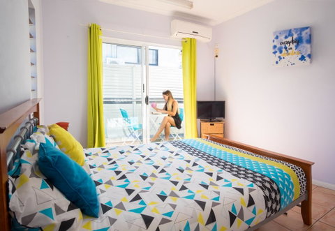 The Martyn Budget Apartment (no A/c) - Accommodation Gladstone 0
