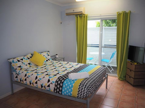 The Martyn Budget Apartment (no A/c) - Accommodation Gladstone 2