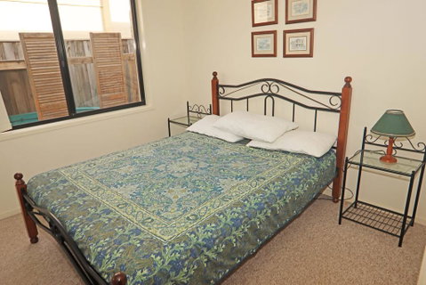 The Mooring's Waterfront - Accommodation Gladstone 2