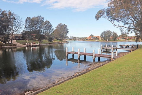 The Mooring's Waterfront - Accommodation Gladstone 0