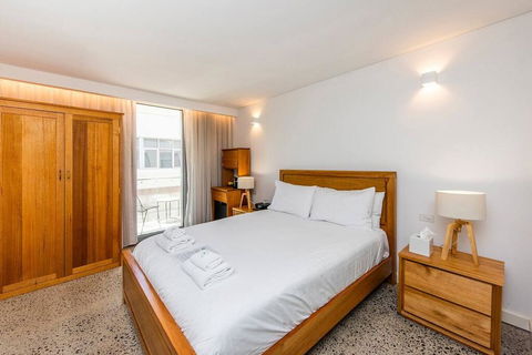 The Nest - Traditional Room In Northbridge And Roof Terrace - Accommodation Gladstone 0