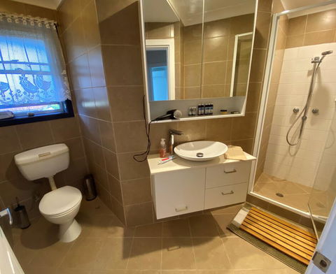 The Nyssa Suites - Accommodation Gladstone 1