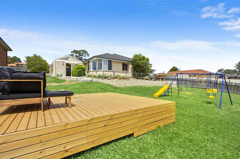 The Orient - Family & Pet Friendly - Huge Spa - Accommodation Gladstone 3
