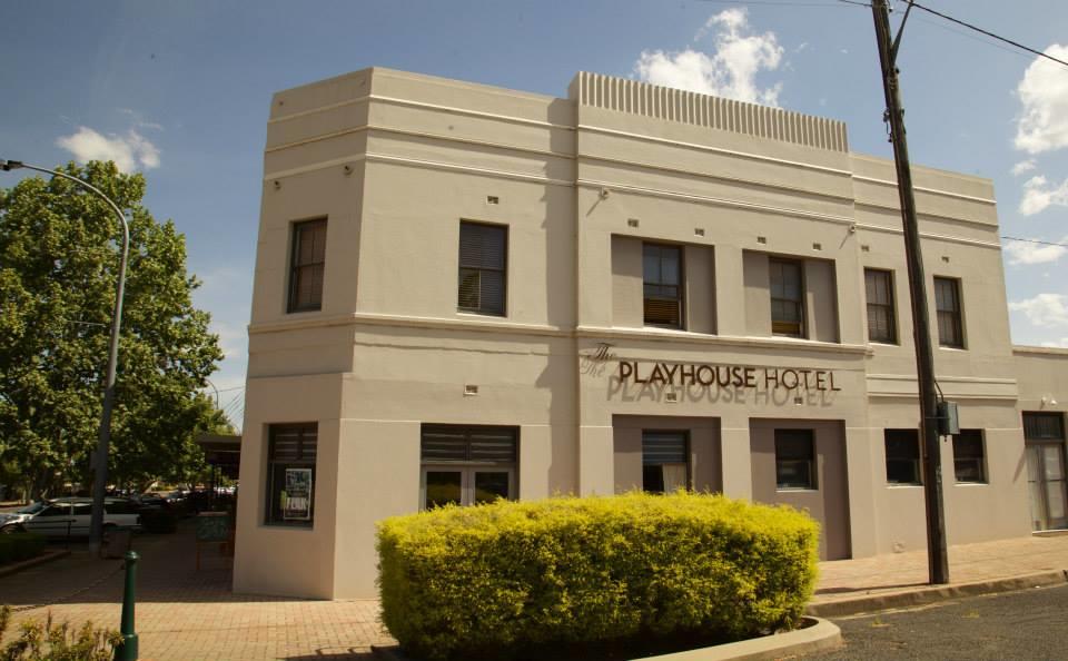 Longarm NSW Accommodation Gladstone