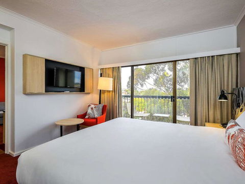 The Plaza Hotel Kalgoorlie - Accommodation Gladstone 2