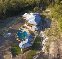 The Pool House - Accommodation Gladstone
