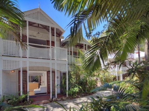 The Queenslander Fullmoon - Accommodation Gladstone 0